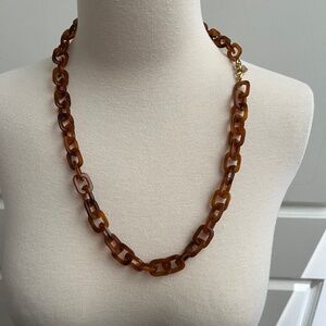 Vintage tortoise link lucite necklace w/ gold tone clasp, approximately 28"